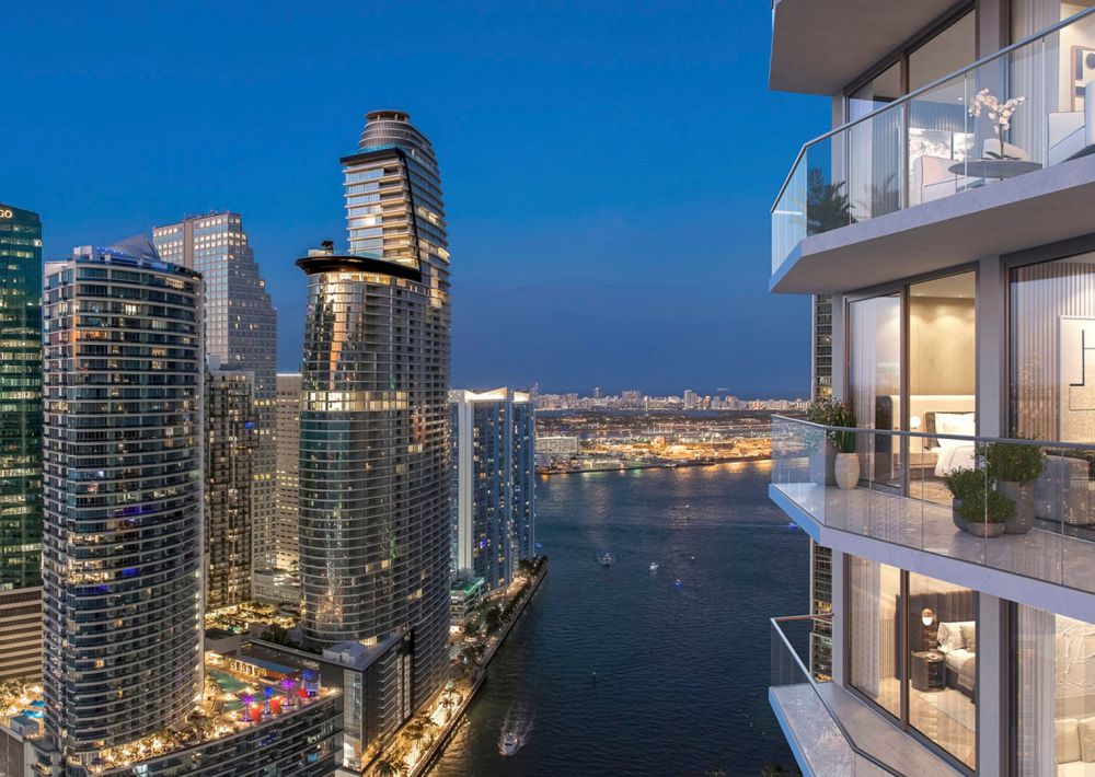 Brickell Brickell Real Estate - Alejandra Campins, Real Estate Broker
